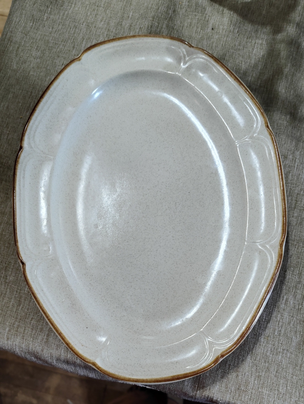 Baroque By Hearthside Neutral Speckle Stoneware Serving Platter with Brown Rim